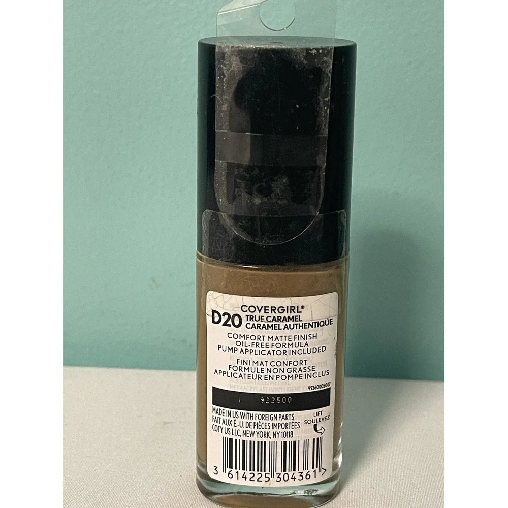 Foundation Covergirl Trublend Matte Made #D20 True Caramel‎ Liquid Makeup Pump